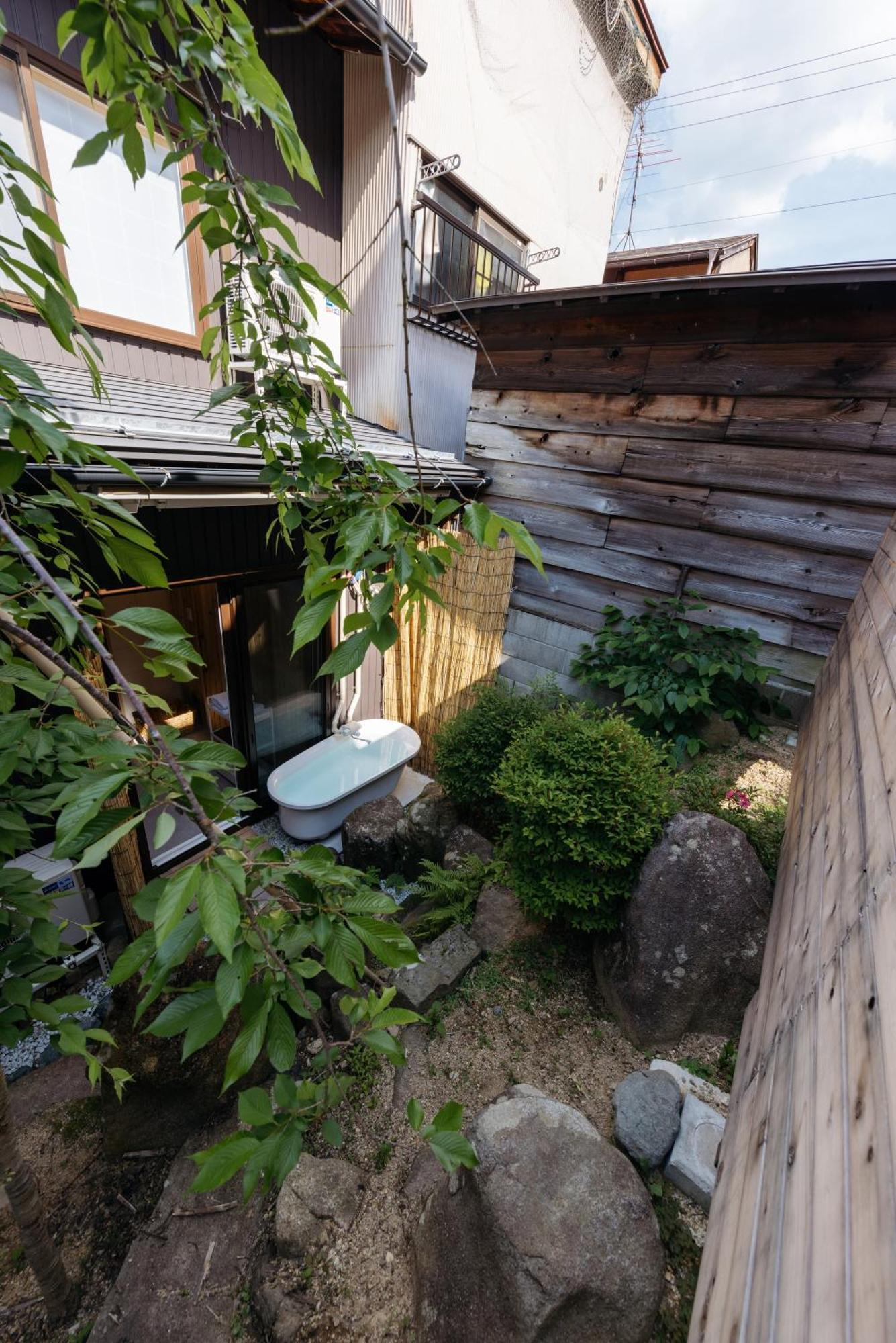 Guest House Hinata - Japanese House With Sauna And Open-Air Bath Такаяма Екстериор снимка